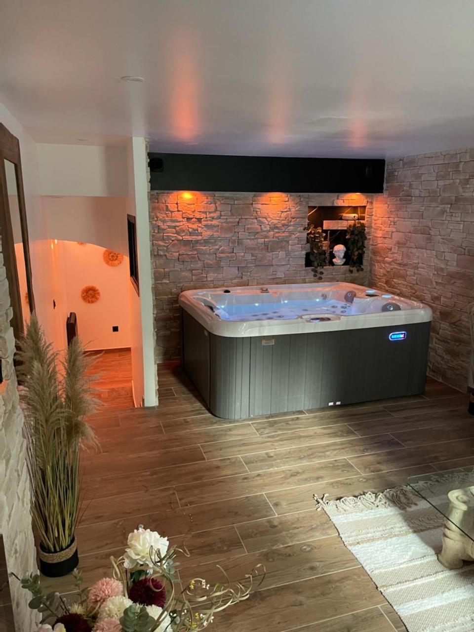 Chateau De La Sagesse Spa 루앙 외부 사진